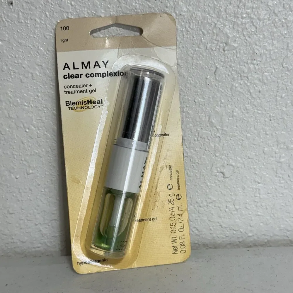 Almay Clear Complexion Concealer & Treatment Gel -LIGHT  #100 - Sealed/New